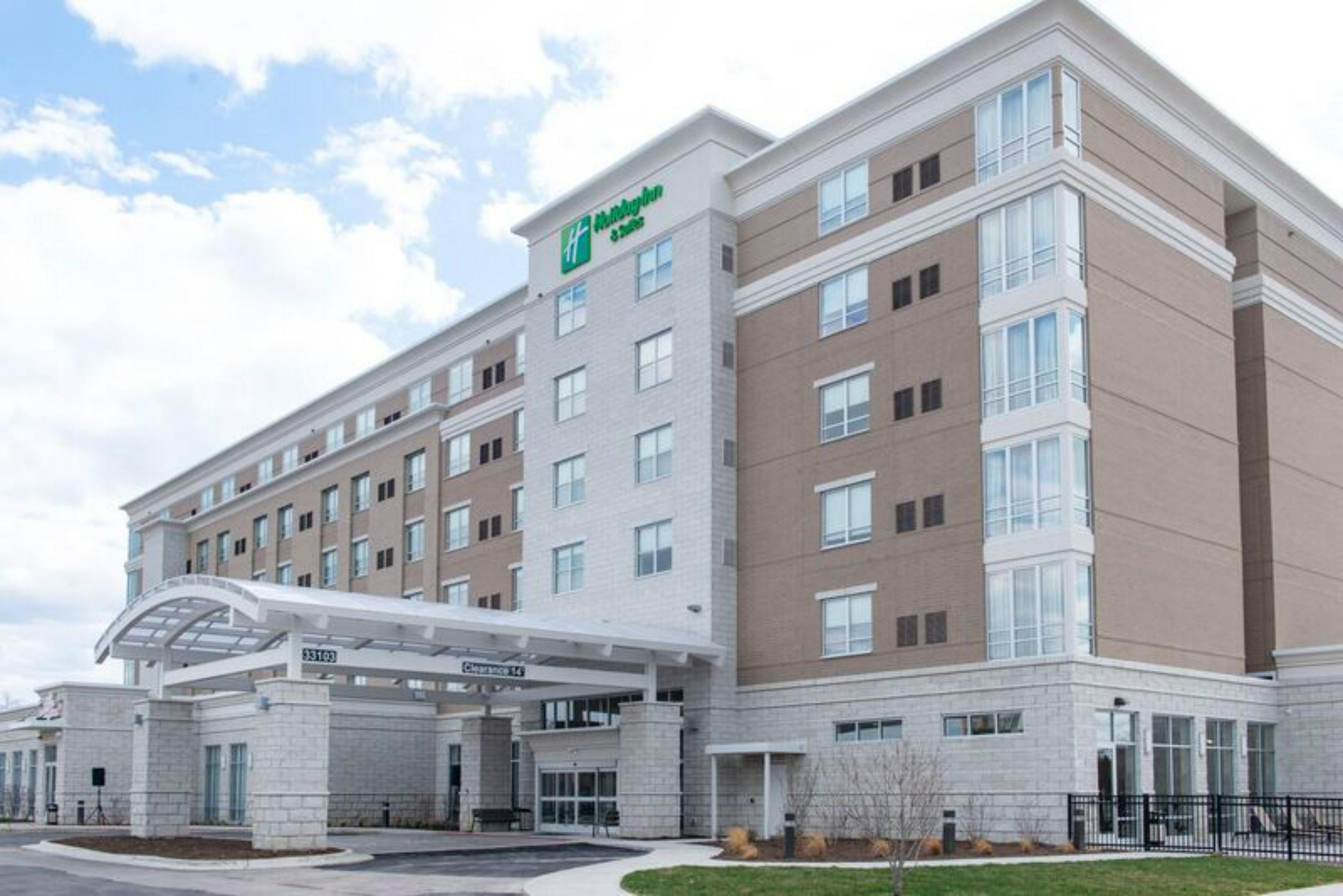 Holiday Inn & Suites - Farmington Hills - Detroit Nw By Ihg Exterior foto